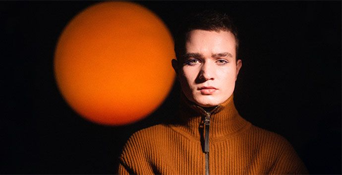 Interview mit Lou Asril